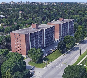 Image showing 945 and 955 Huron St., in London, Ont.